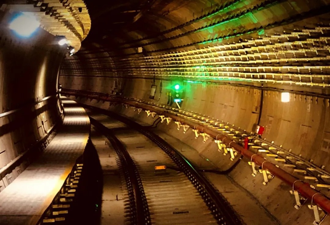 640.webp (18).jpg 640.webp (18).jpg