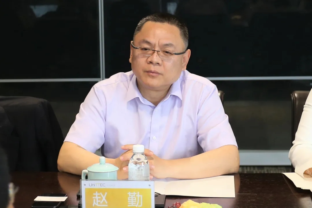 99.webp.jpg 99.webp.jpg